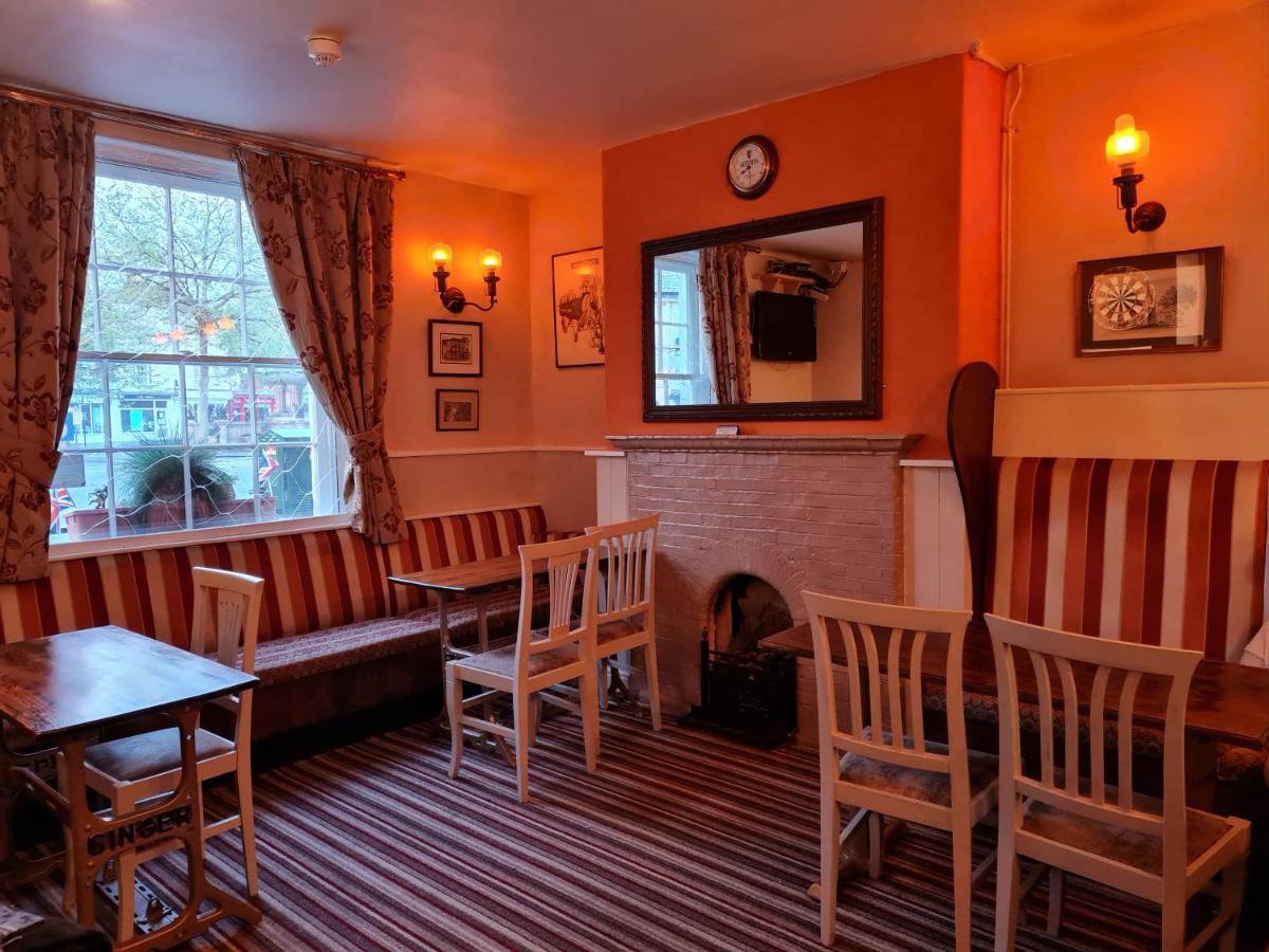 The Pelican Inn Devizes Eksteriør bilde
